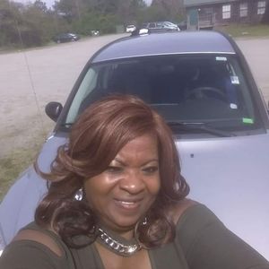 Meet your Posher, Regina